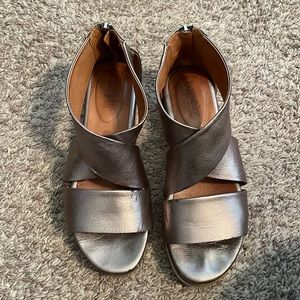 Bussola sandals- pewter
